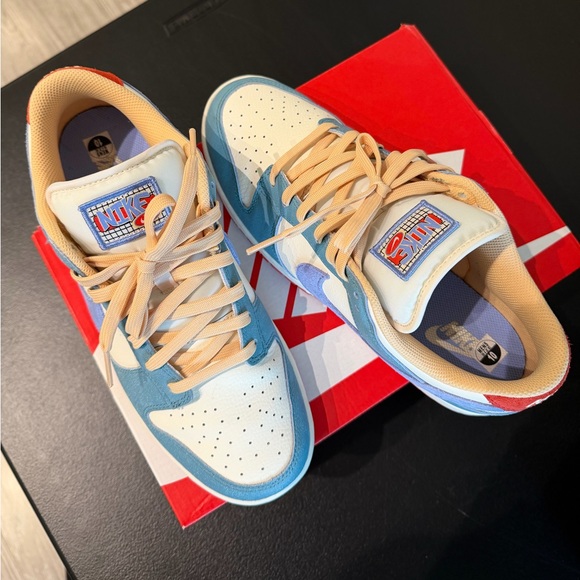 Nike Dunk Low HJ9112-110 Denim Turquoise Blue, Cream, and Red Size 10 - Picture 2 of 5